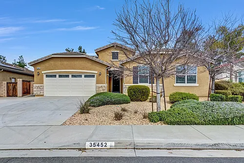 35452 Corte Los Robles Photo 1