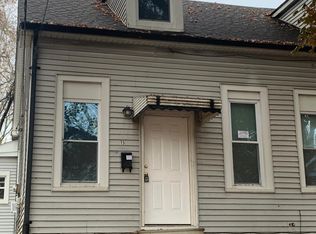 15 W G St, Belleville, IL 62220