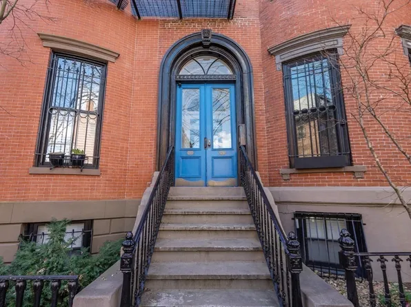 80 W Concord St APT 4, Boston, MA 02118