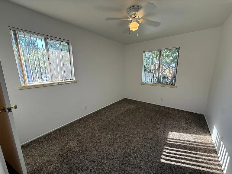 1405 U St #3 — Photo 8