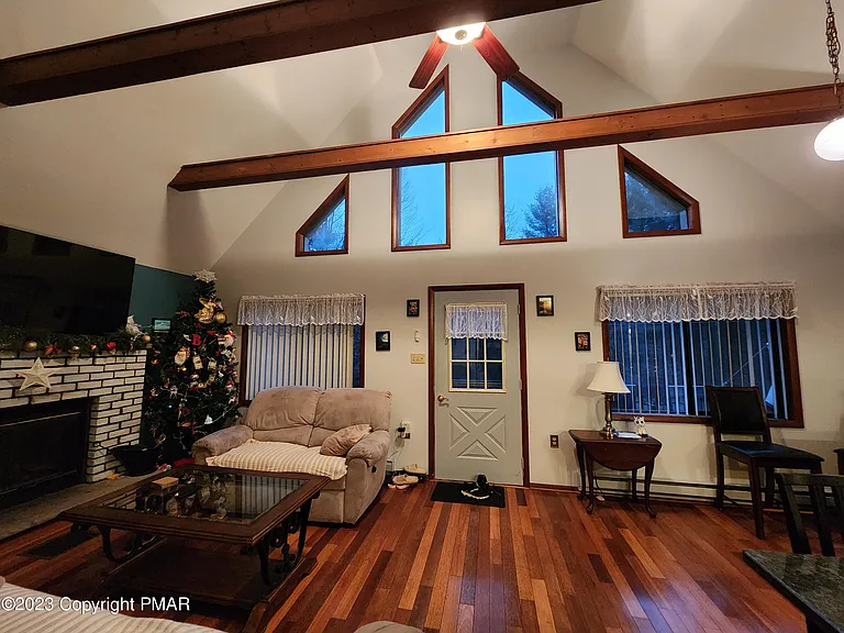 125 Magnolia Dr — Photo 4