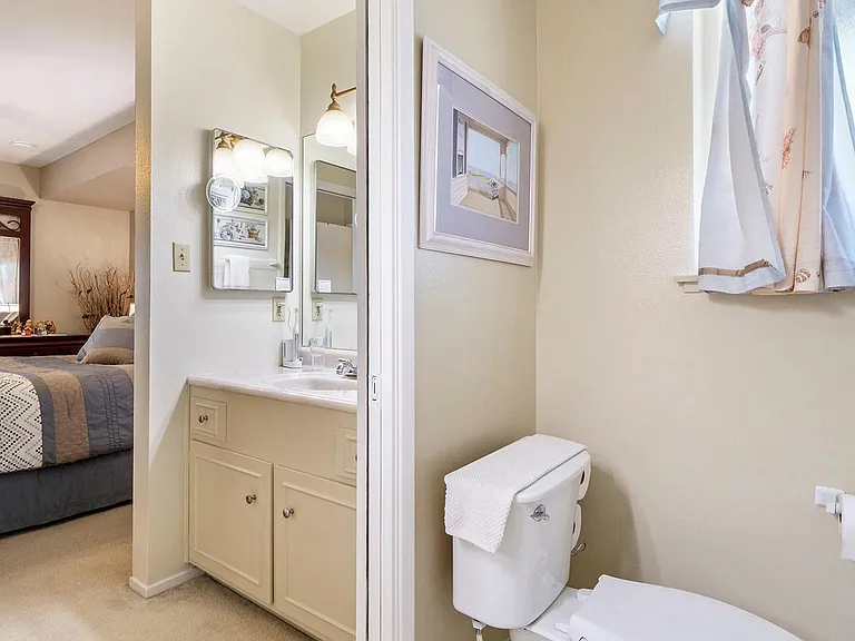 6827 Butler Ct — Photo 20
