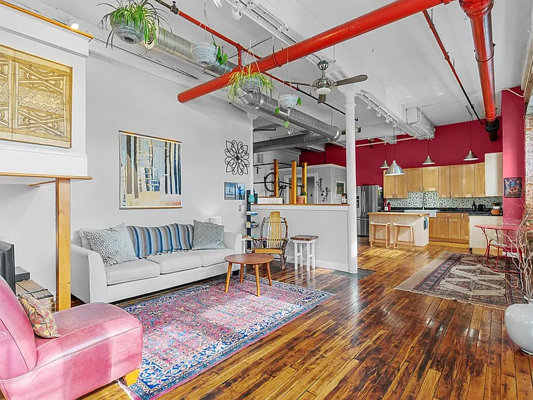 532 Kinsley Ave #110 — Photo 6