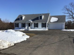 1239 Lance Dr, Twin Lakes, WI 53181