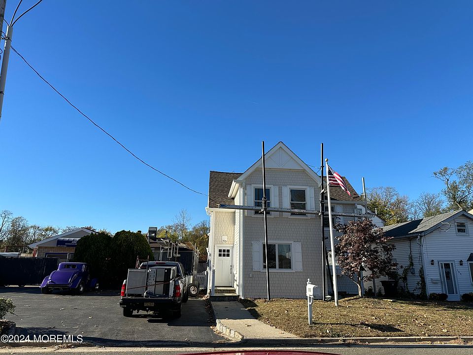 1st image of 106 Wilson Ave