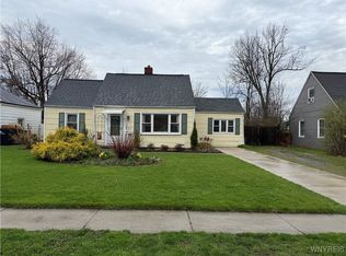 52 Lynbrook Ave, Tonawanda, NY 14150