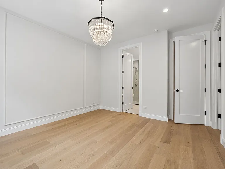 3739 N Clifton Ave #1 — Photo 66