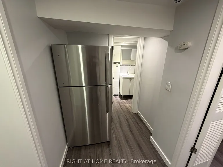 2238 Delkus Cres #BASEMENT — Photo 6