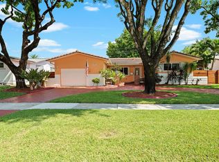 1115 Dove Ave, Miami Springs, FL 33166