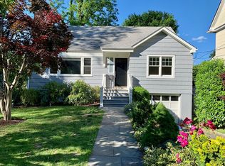 17 Winthrop Ave, Larchmont, NY 10538