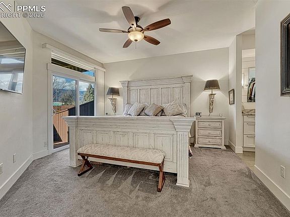 5th image of 2326 Wood Ave