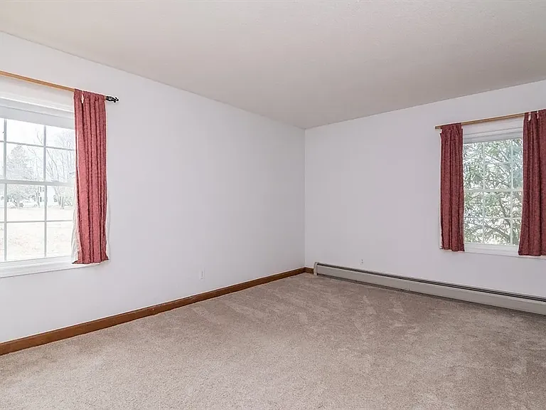 89 Potwine Ln — Photo 12