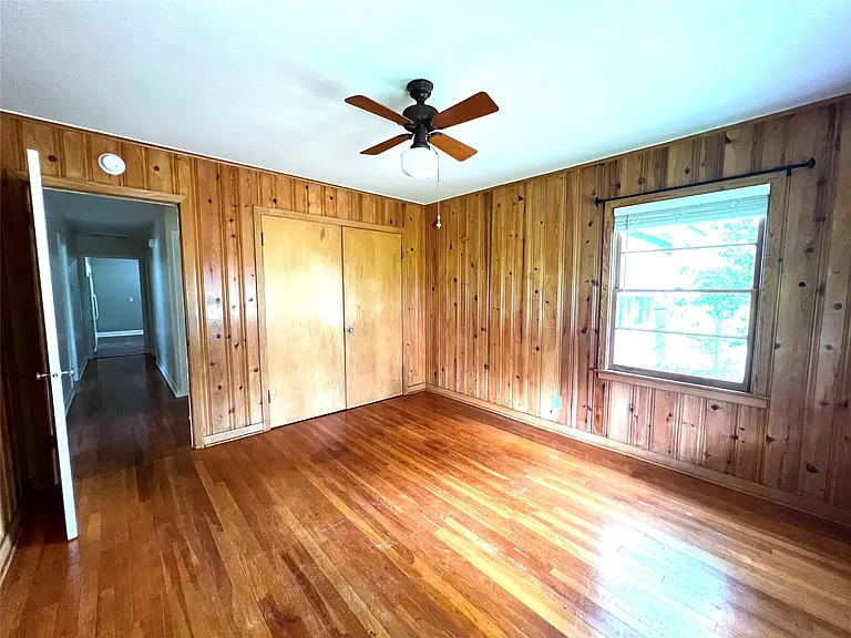 2206 Nancy Lou St — Photo 22