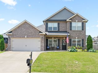 186 Melbourne Dr, Clarksville, TN 37043