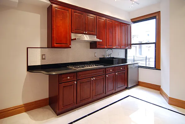 Rented by WAM Partners - William Moses Co. | media 47