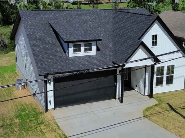 193 W Wood St, Spartanburg, SC 29303