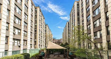 98-09 64 Road