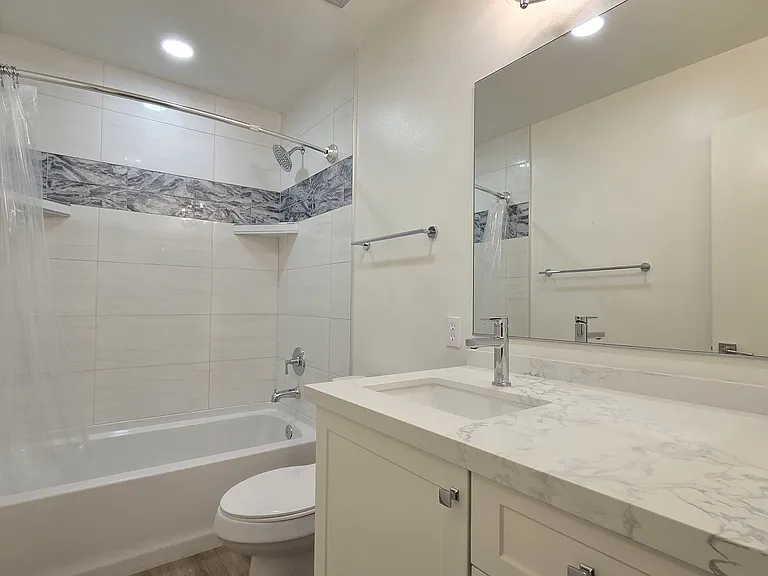 5525 E Thomas Rd #K4 — Photo 12