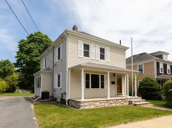 69 Standish Ave, Plymouth, MA 02360