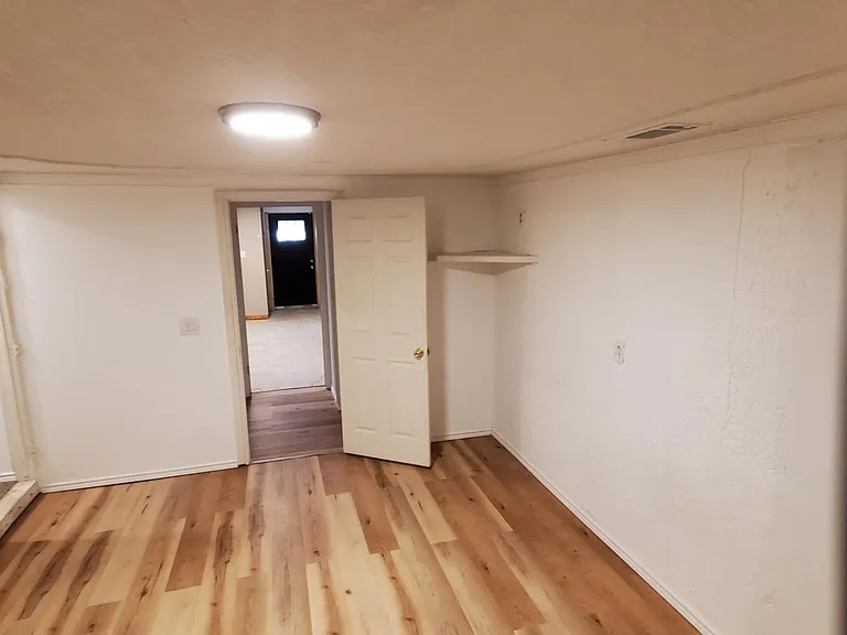 2111 Willowwood St — Photo 10