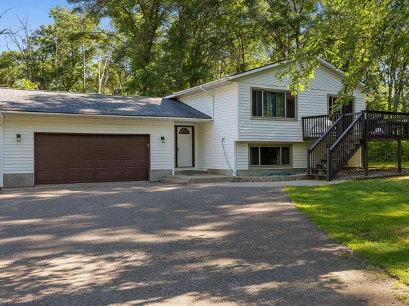 16046 Woodrow Rd, Brainerd, MN 56401