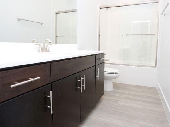 72 W Santa Clara St #204