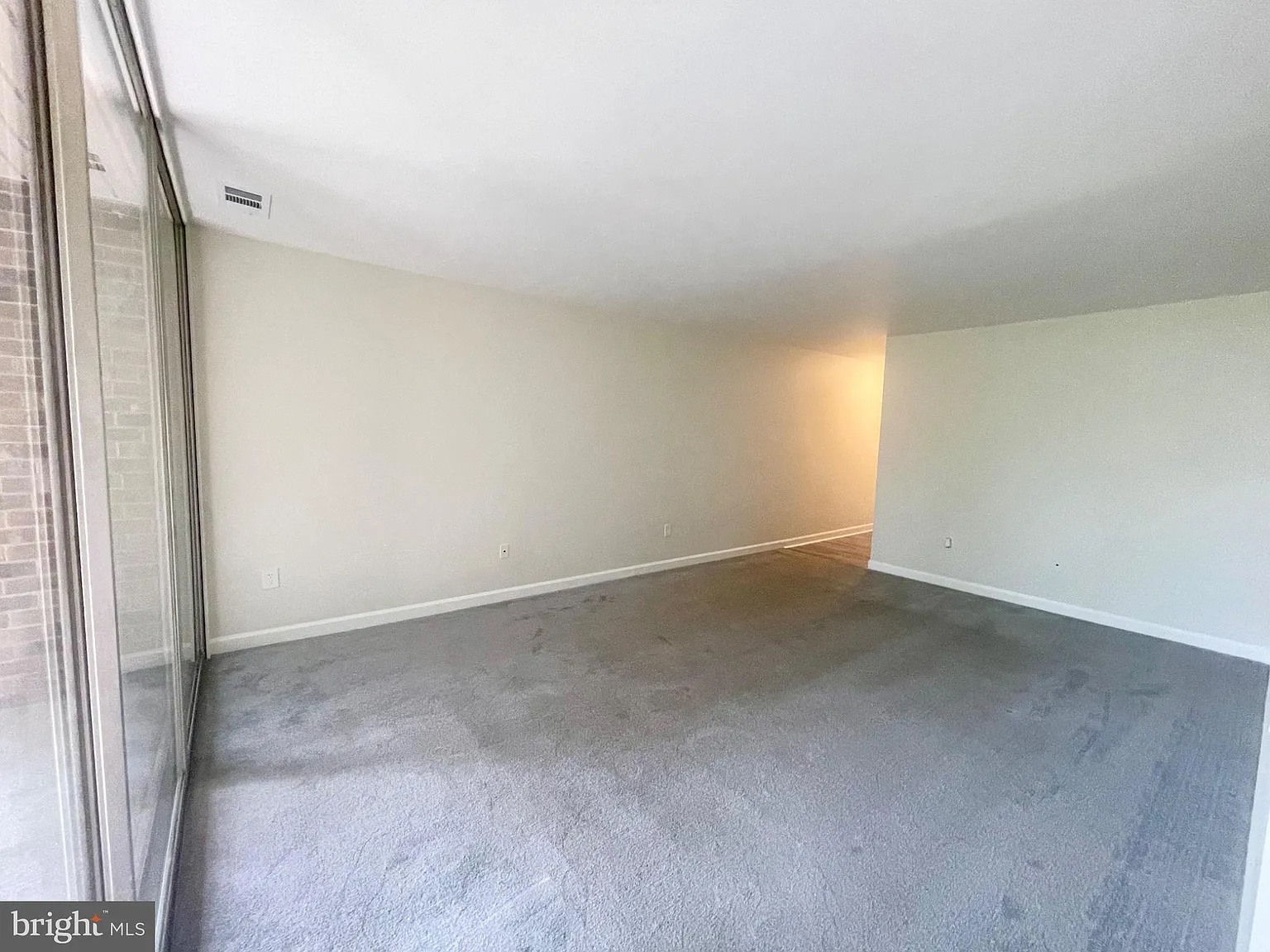 Chelsea Wood Condominium — Photo 4