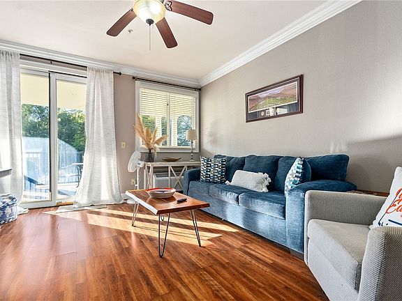 3rd image of 430 W Glenn Ave #103