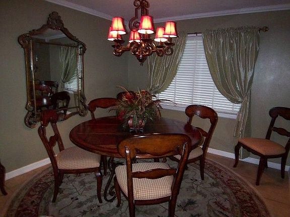 3rd image of 2307 Whitney Dr #1