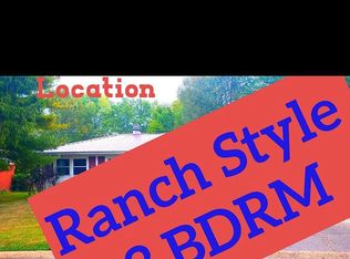 216 S Pasture Ln, Muncie, IN 47304