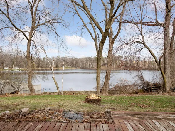 4219 Goodwin Ave N, Oakdale, MN 55128