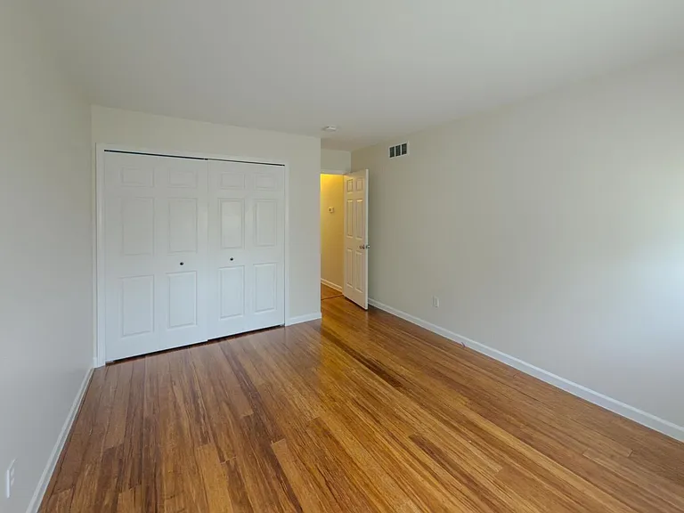 11575 Lynhurst Dr — Photo 17