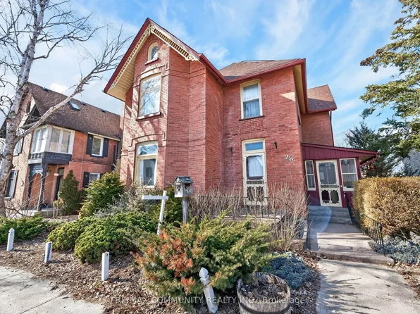 28 Queen St, Innisfil, ON L0L 1L0