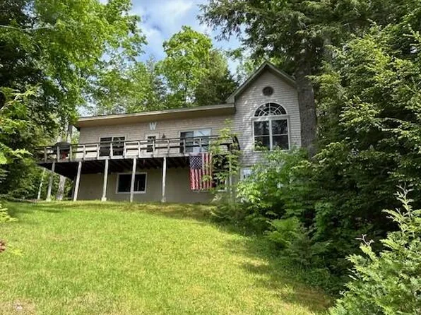 53 Orchard Drive, Saint Albans, ME 04971