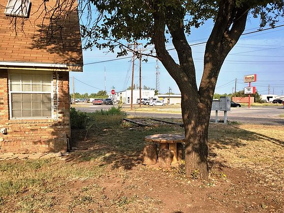 2nd image of 3502 Juanita Ave