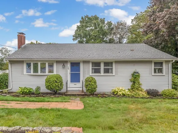 35 Roundtop Rd, Marlborough, MA 01752