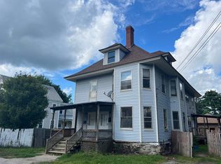 29 Court St, Newport, NH 03773