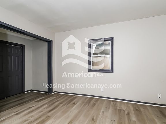 5-Living Room