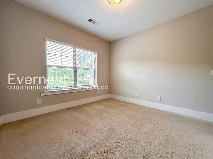 6010 Winding Lakes Dr — Photo 16