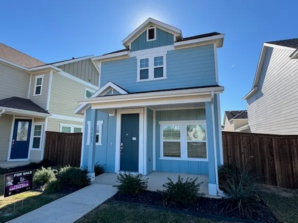 1403 Avocado Ln, Gainesville, TX 76240