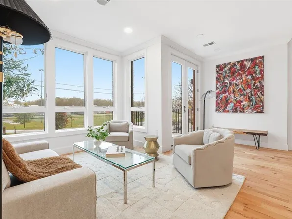 184 Central Avenue image 7 of 24