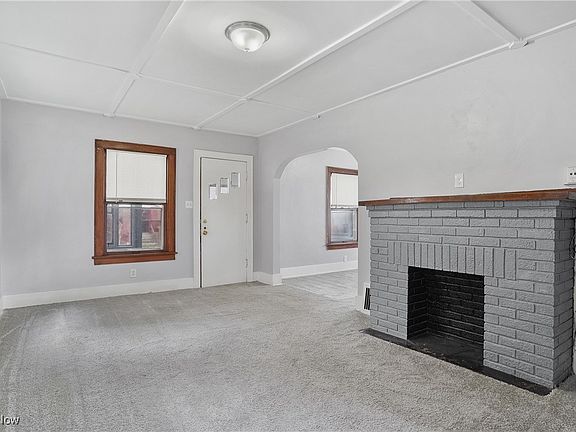 4th image of 1155 Big Falls Ave