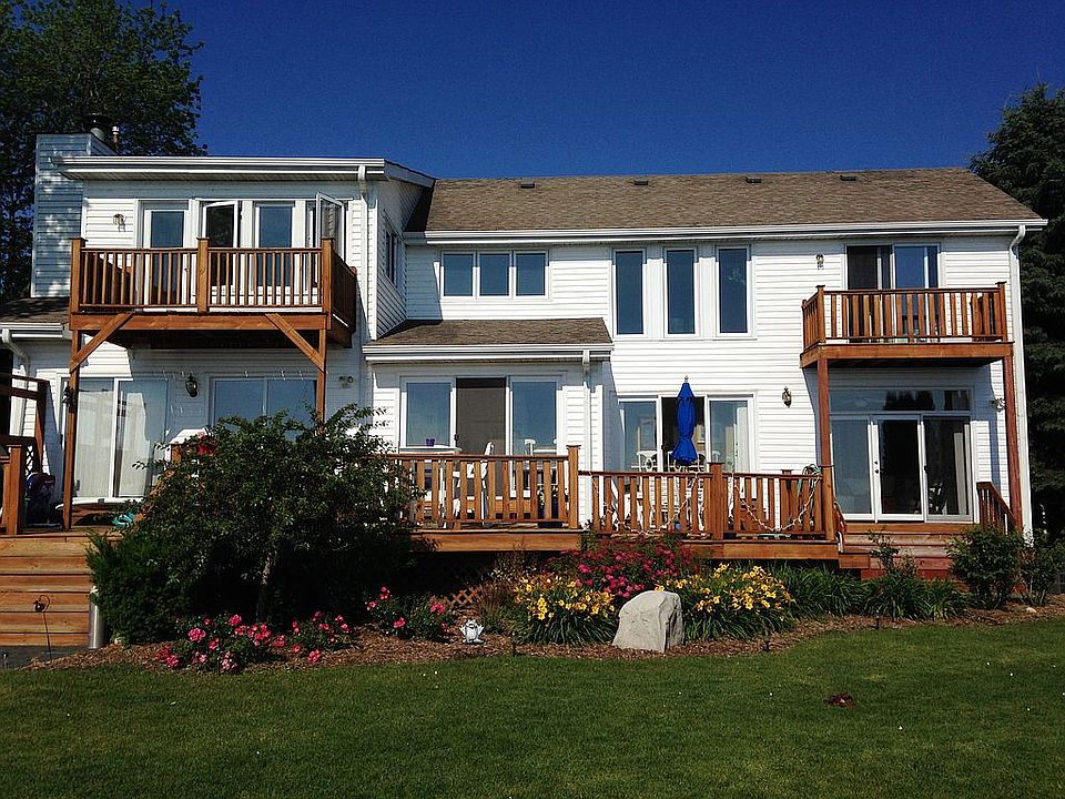 1st image of 10415 Lakeshore Dr