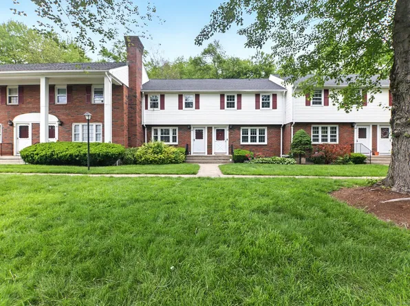 62 Brandywine Lane #62, Suffield, CT 06078