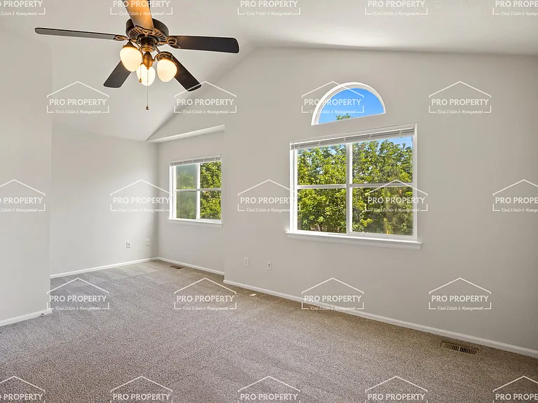 1945 Piney River Dr — Photo 16
