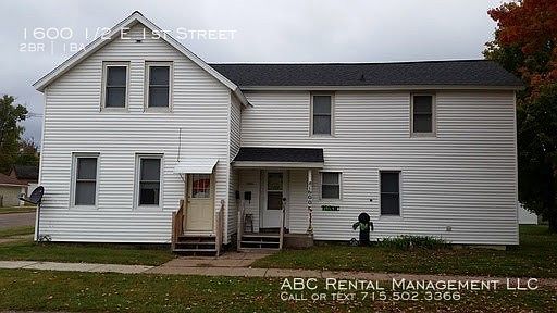 1st image of 1600 1/2 E 1st St