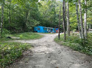 83 Peaslee Hill Rd, Weare, NH 03281