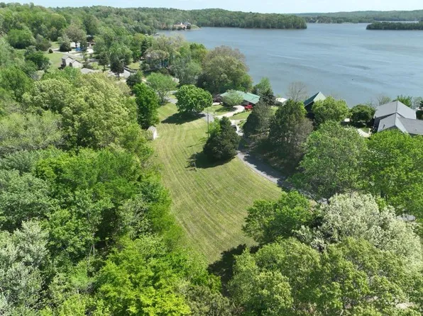 371-371 Skyline Dr, Cadiz, KY 42211