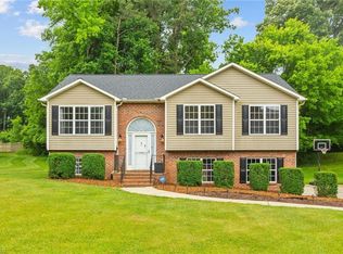 350 Lucinda Ln, Kernersville, NC 27284