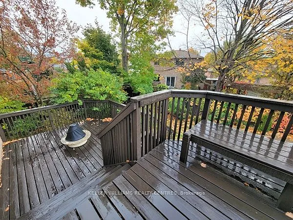 19 Northview Cres — Photo 47